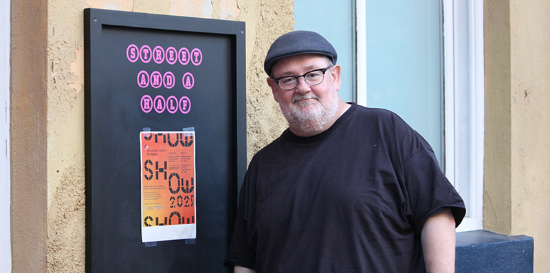 Picture of Johnny Vegas at our SHOW 25 Exhibition